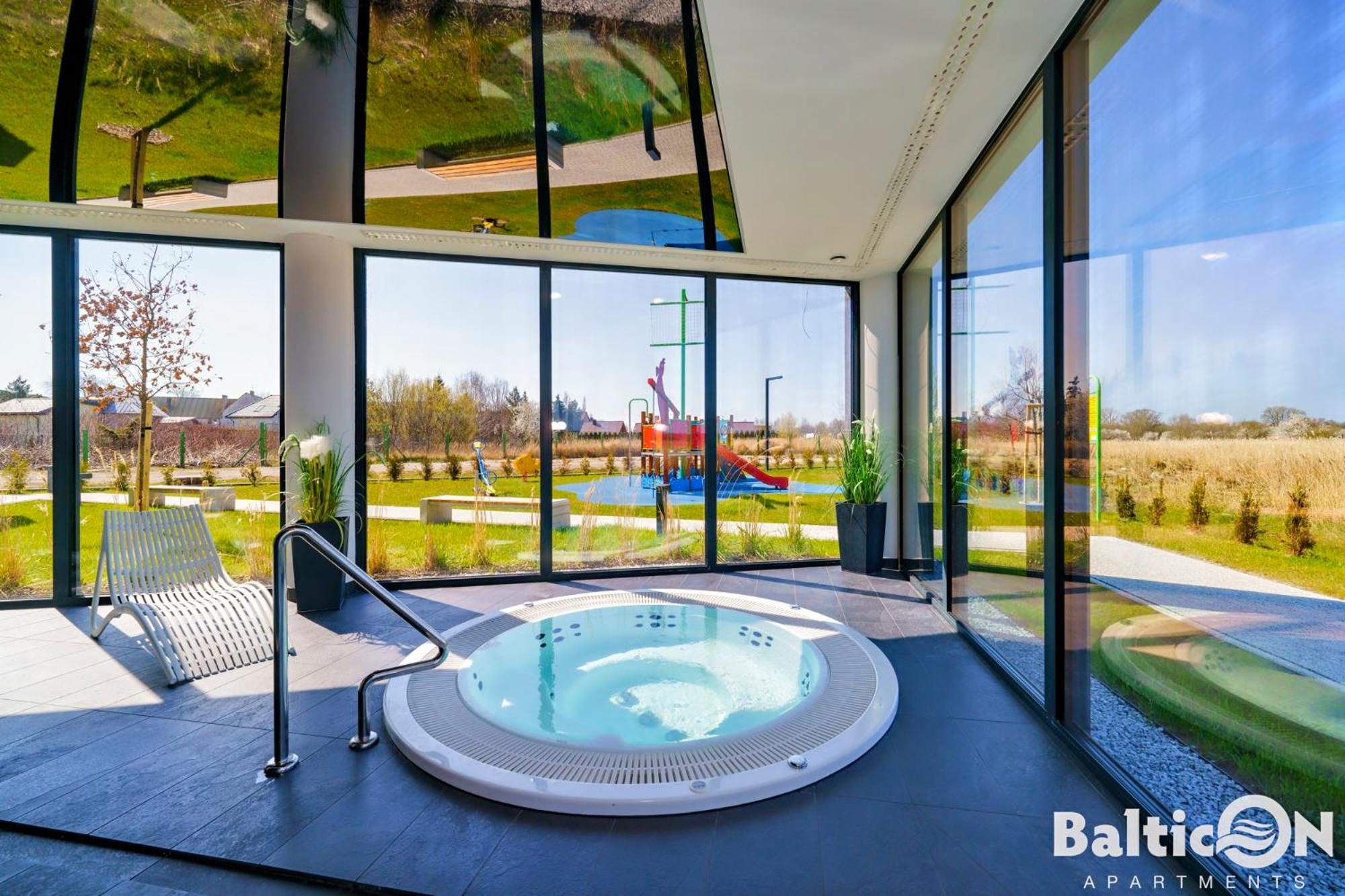 Apartamenty Balticon Westin House -Luksusowy 70M2 , Basen Pool, Sauna, Parking Inklusive コウォブジェク エクステリア 写真